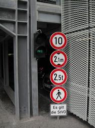 ABS-Markierungstechnik Bodenmarkierung